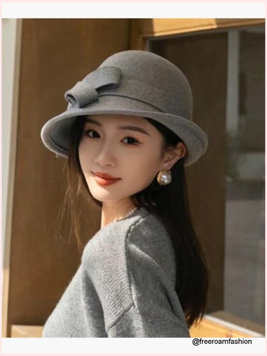 Vintage Wool Felt Bucket Cloche Bowler Hat with Flower Decor